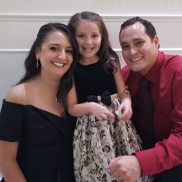 Meet your Posher, Jessica - Picture 1 of 1